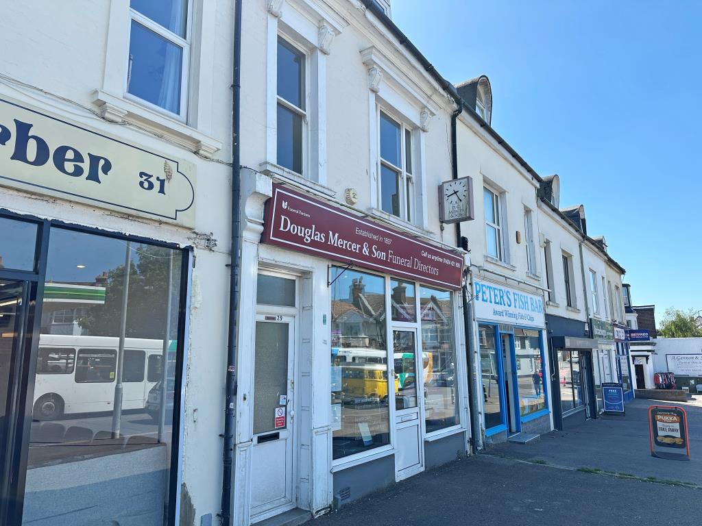 Lot: 81 - MIXED USE FREEHOLD BLOCK FOR INVESTMENT - External of Terraced Property